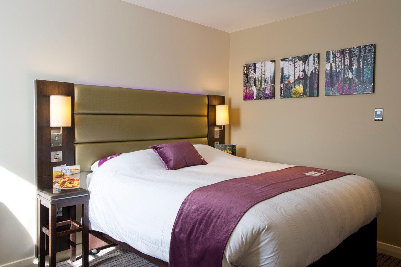 Premier Inn Perth City Centre Exterior foto